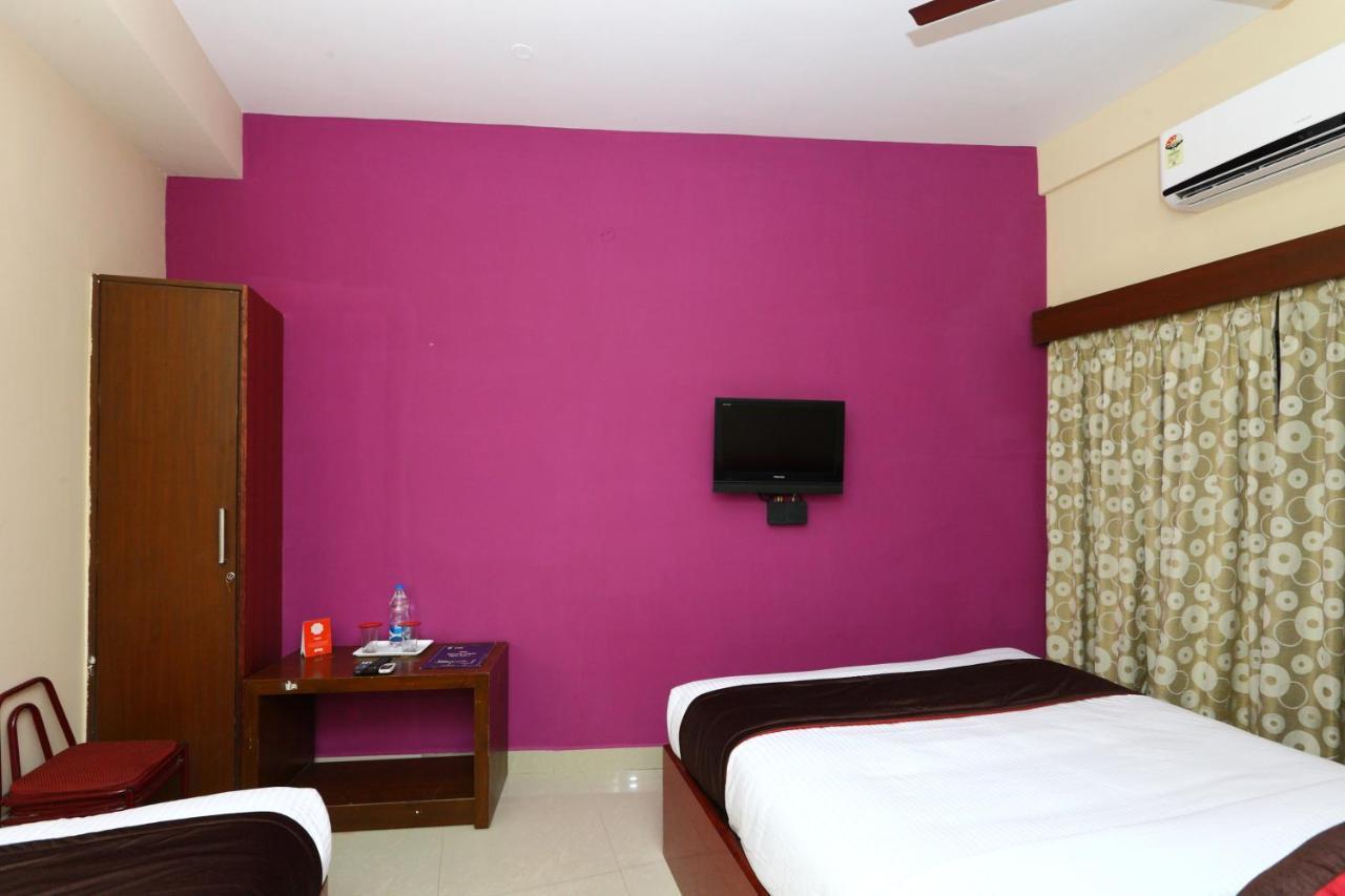 Oyo 8410 Rajeswari Tower Hotel Chennai Exterior foto