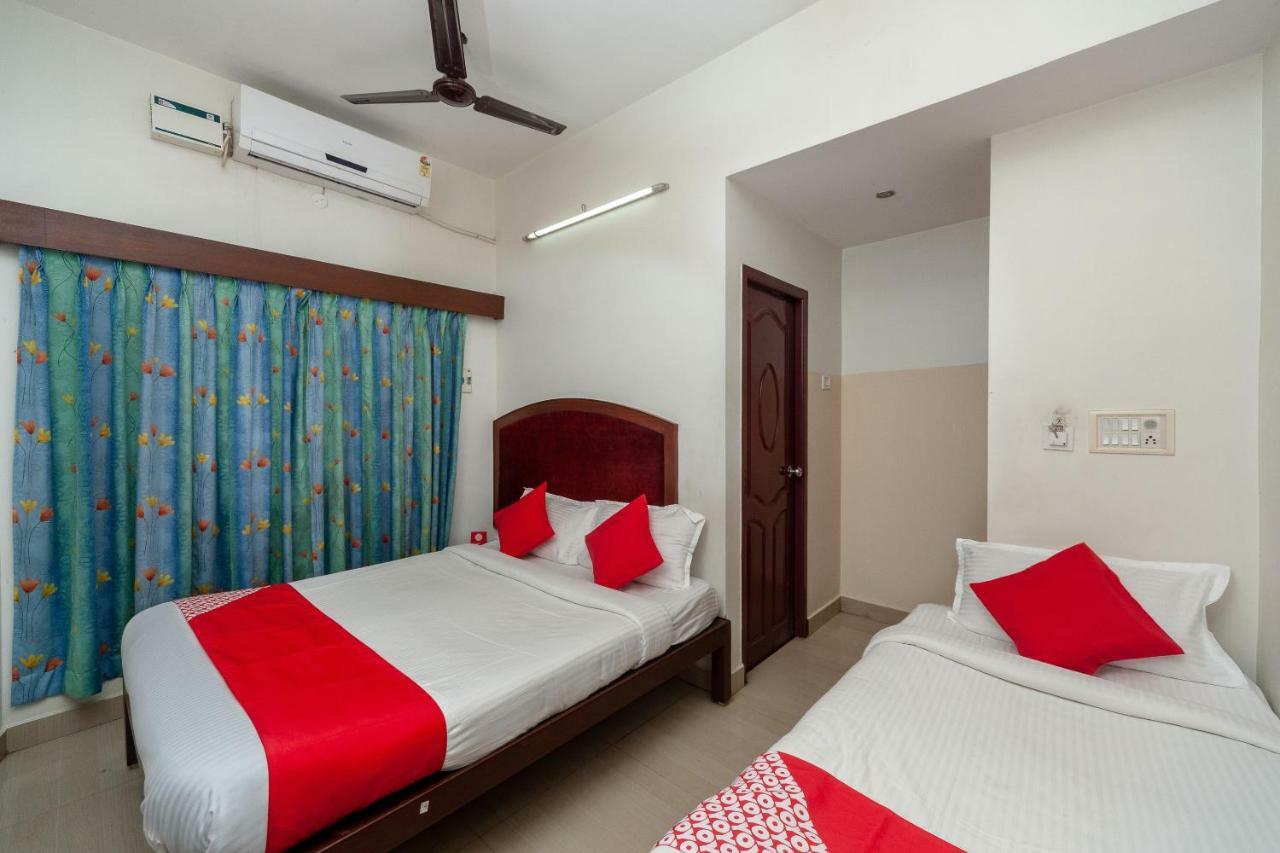 Oyo 8410 Rajeswari Tower Hotel Chennai Exterior foto