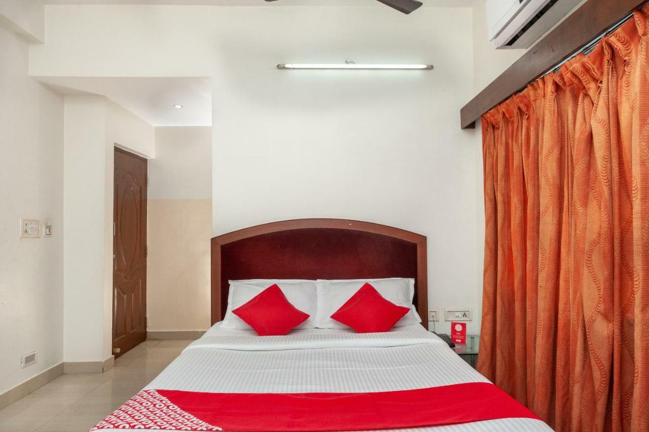 Oyo 8410 Rajeswari Tower Hotel Chennai Exterior foto